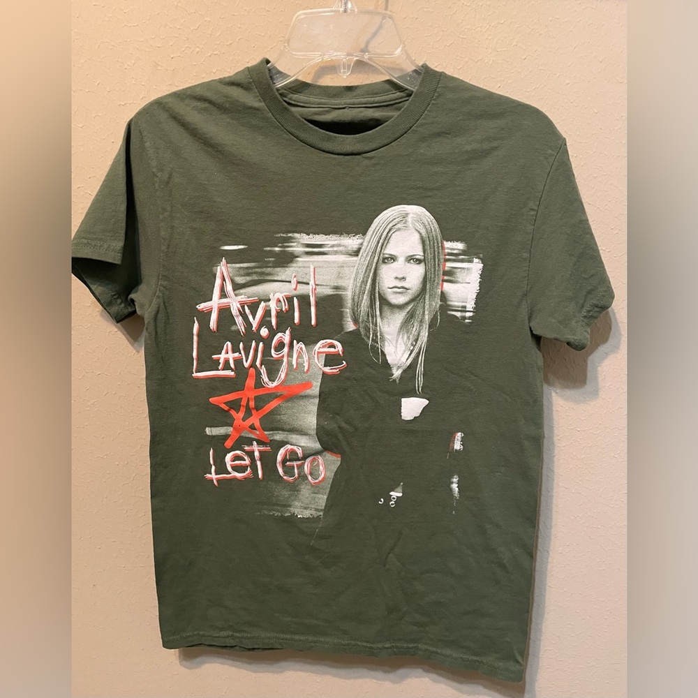 RARE Avril Lavigne Official Merchandise Let Go Tshirt